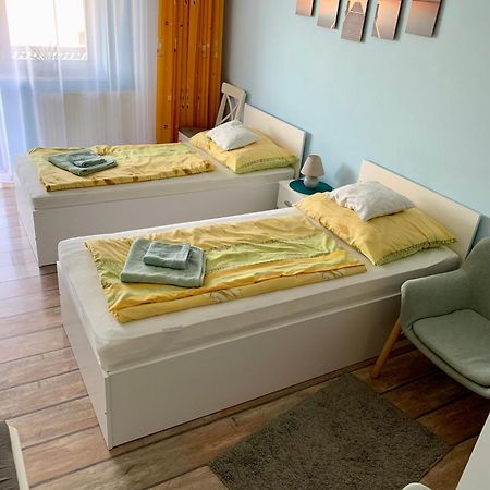 Aloe Apartman Sopron Bagian luar foto
