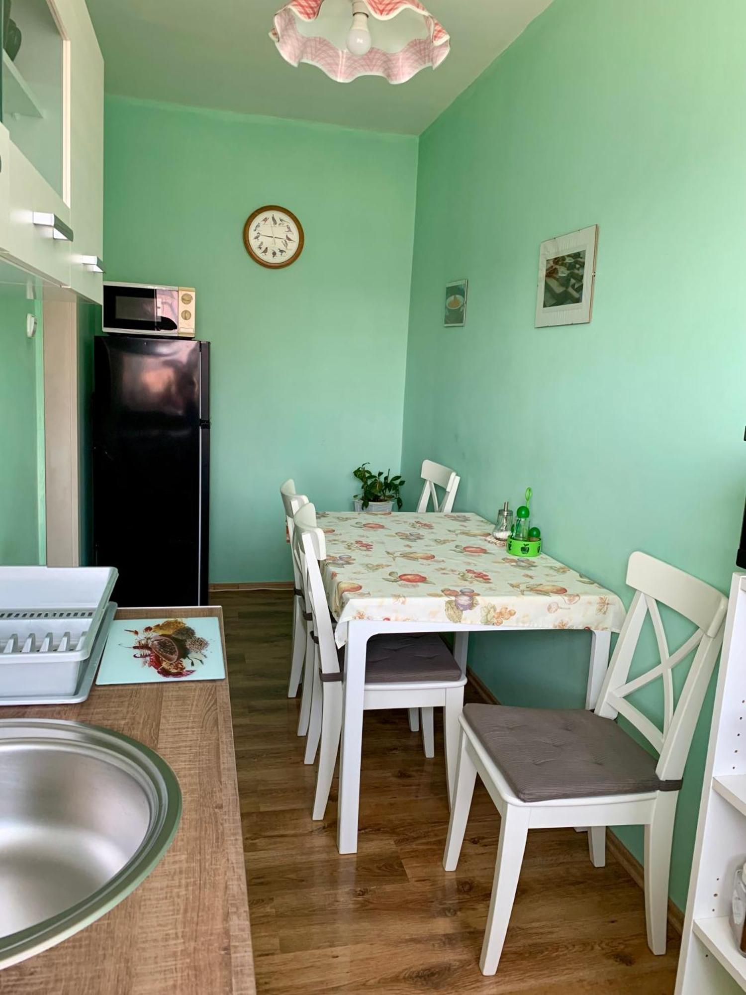 Aloe Apartman Sopron Bagian luar foto