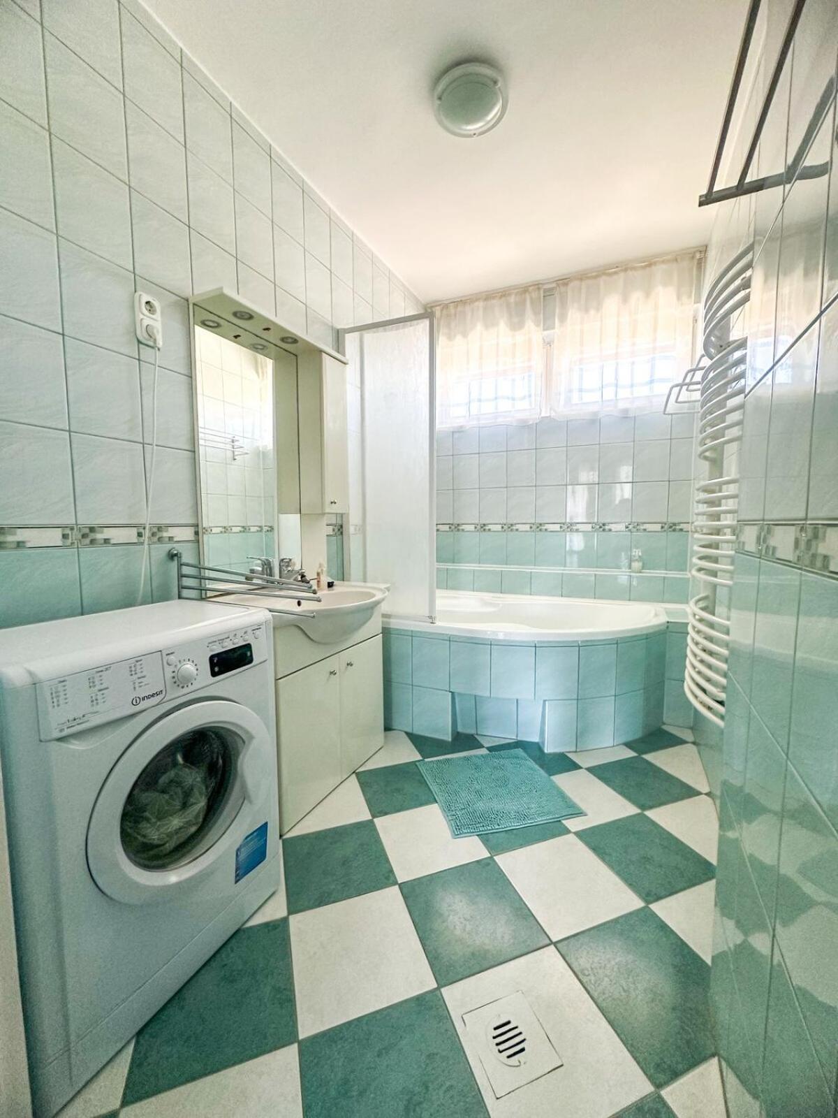 Aloe Apartman Sopron Bagian luar foto